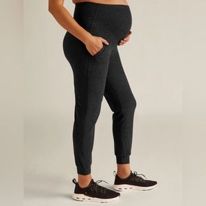 Maternity joggers